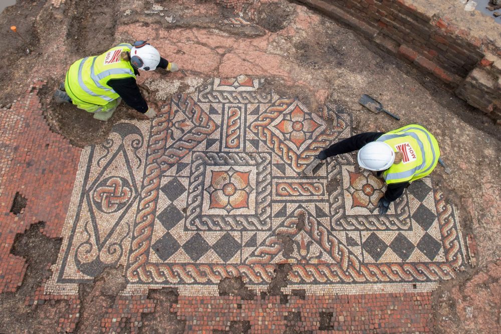 Newly Discovered Mosaic in the Center of London is Largest Found in Last 50 Years 2 london mosaic 2