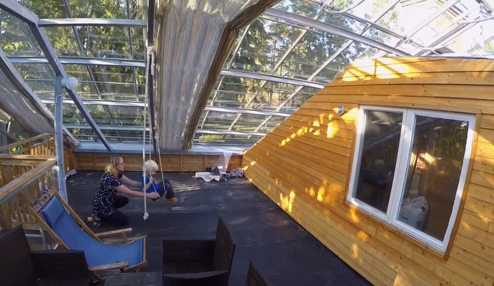 swedish family turns home into greenhouse 2