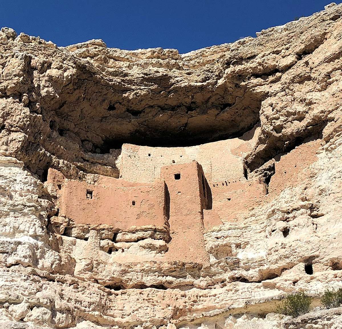 Perched in Time: The Enigmatic Beauty of Montezuma's Cliff Dwellings 1 montezuma castle national monument cliff dwelling 1b