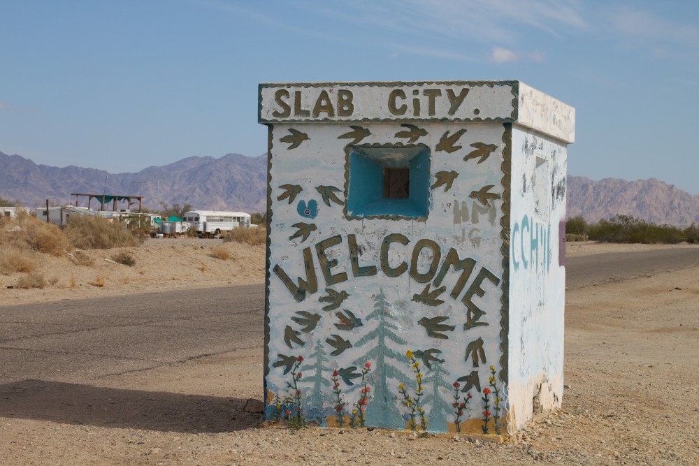 “The Last Free Place on Earth”: The Unincorporated, Off-Grid Alternative Lifestyle Community of Slab City 1 slab city squatter community california 0