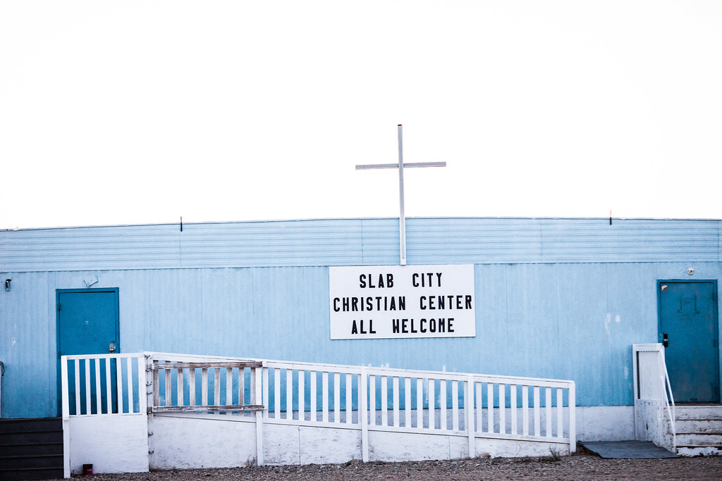 “The Last Free Place on Earth”: The Unincorporated, Off-Grid Alternative Lifestyle Community of Slab City 12 slab city squatter community california 12