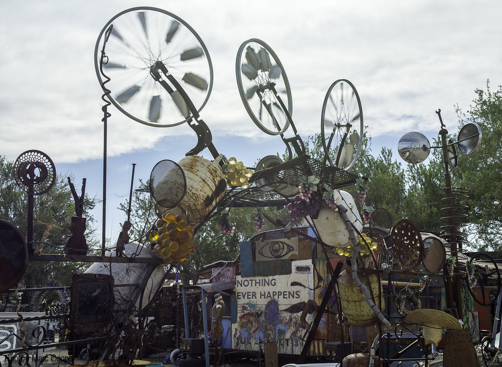 “The Last Free Place on Earth”: The Unincorporated, Off-Grid Alternative Lifestyle Community of Slab City 21 slab city squatter community california 23