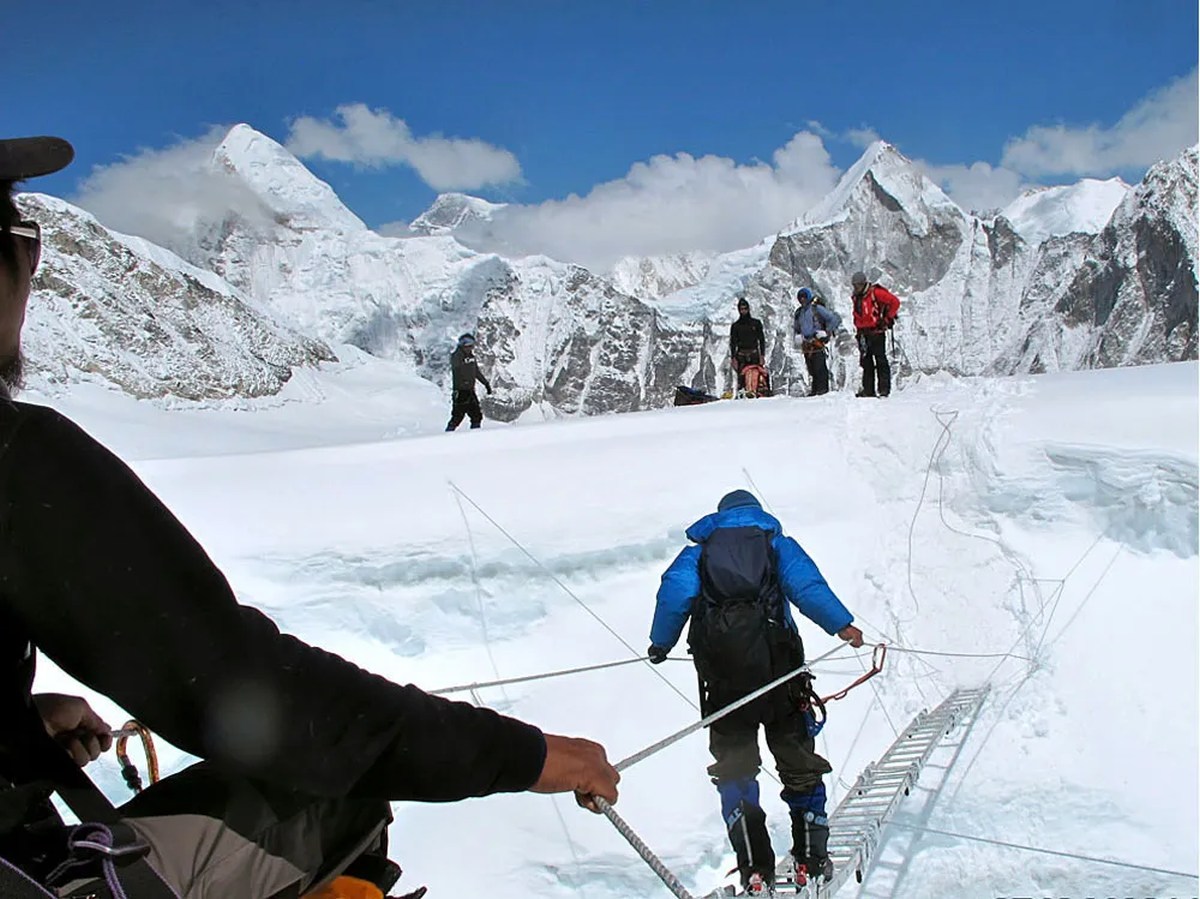 sano babu sunuwar lakpa tsheri sherpa everest climb paraglide kayak 2