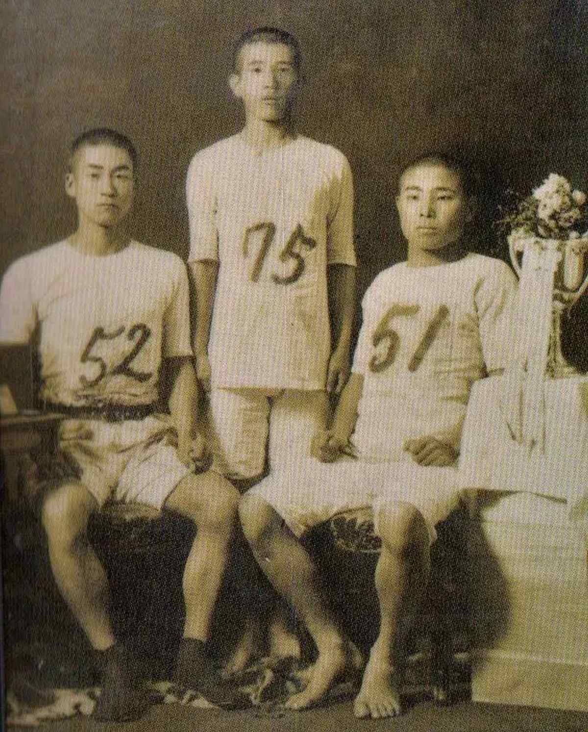 shizo kanakuri longest marathon 2
