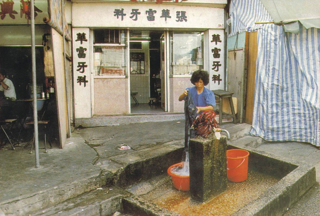 kowloon walled city anarchy hong kong 7