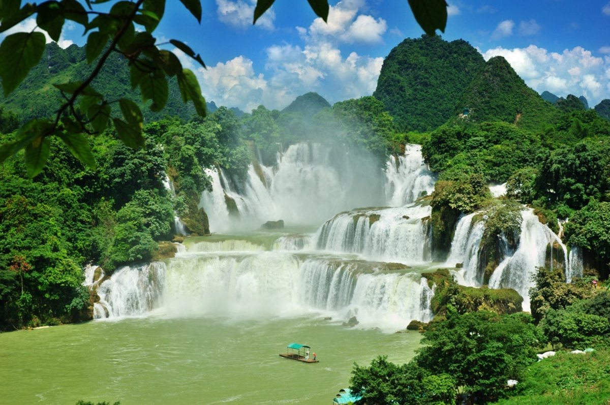 Ban Gioc-Detian Falls: A Unique Symphony of Water at the Vietnam-China Border 2 ban gioc detian falls vietnam china 3b